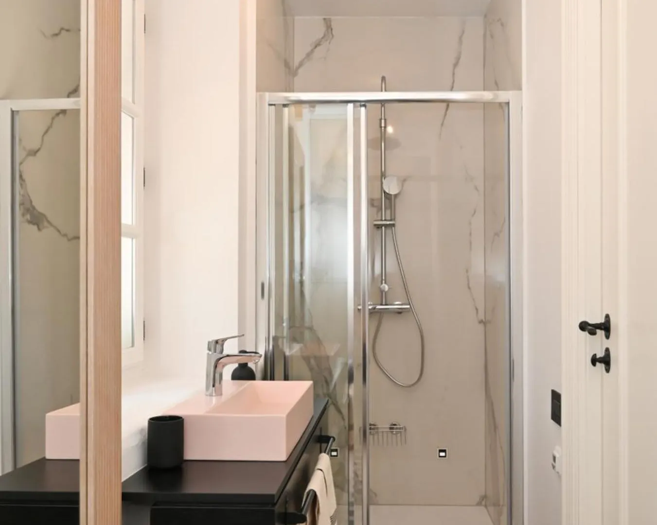 Milin Dom Apartment Hotel Split 0*,