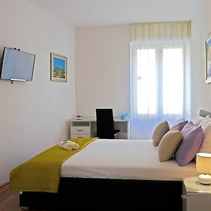 Gostinjska kuća A&m And, Split