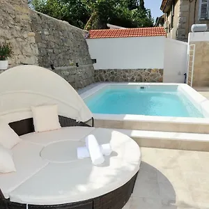 Private Oasis-villa Sandina Split