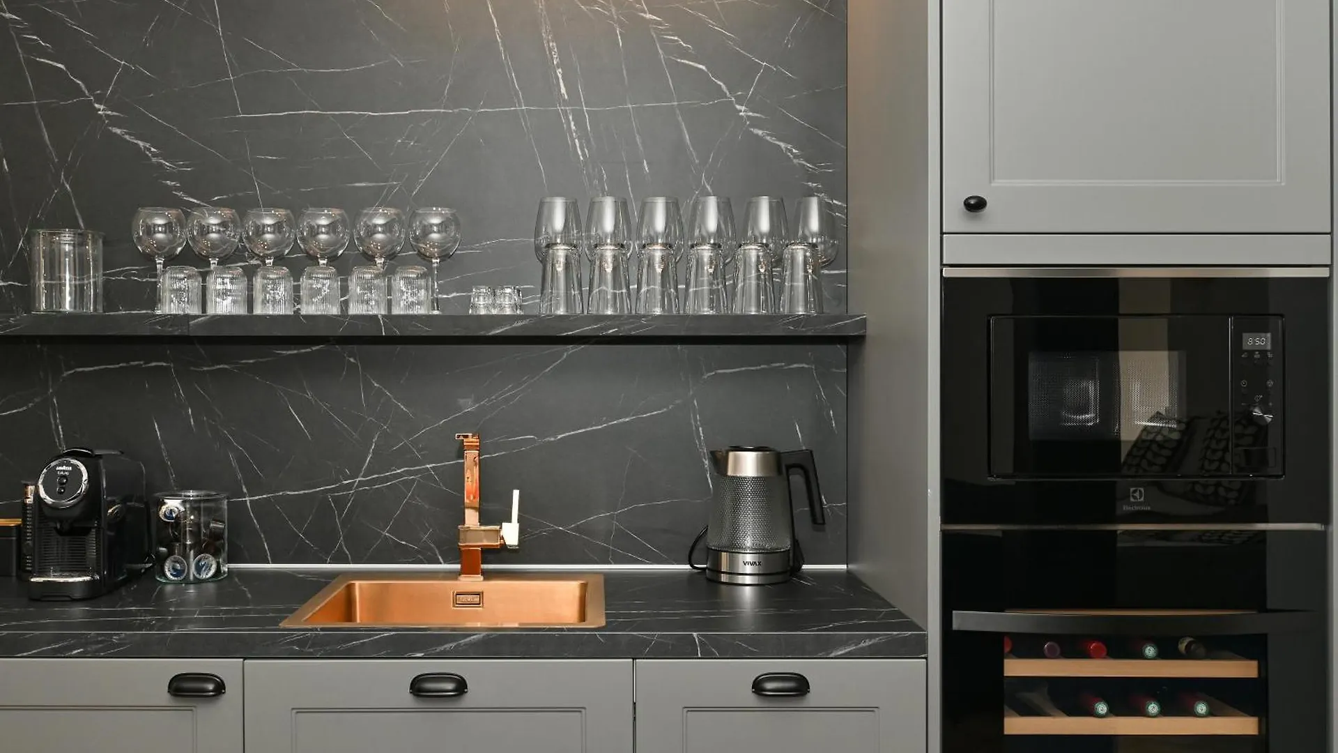 Milin Dom Apartment Hotel 스플리트 0*,  크로아티아